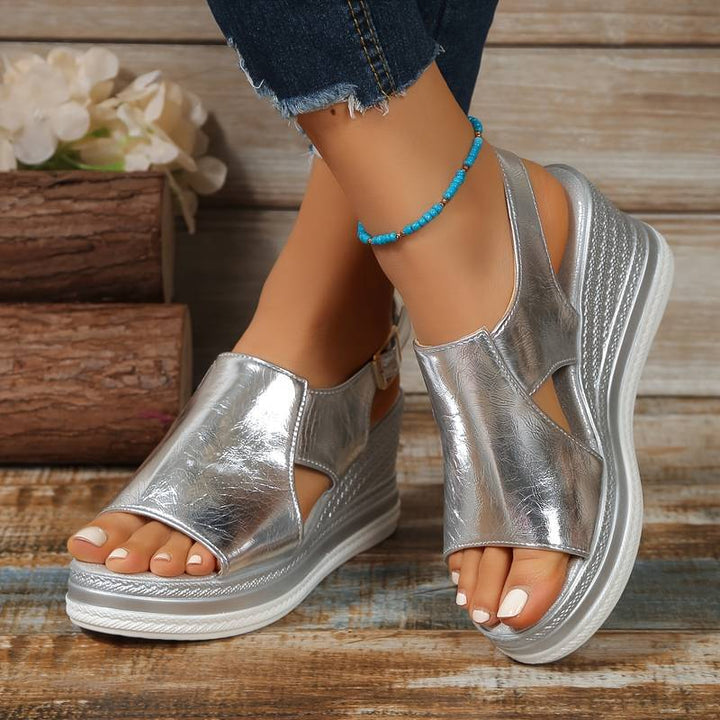 Baylie - Sandales Stylées Métalliques